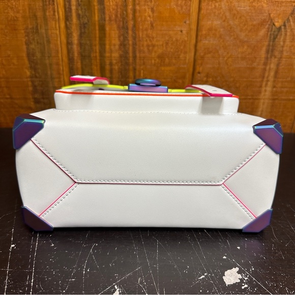 MICHAEL KORS Manhattan Medium Contrast-Trim Leather Satchel - Picture 8 of 13